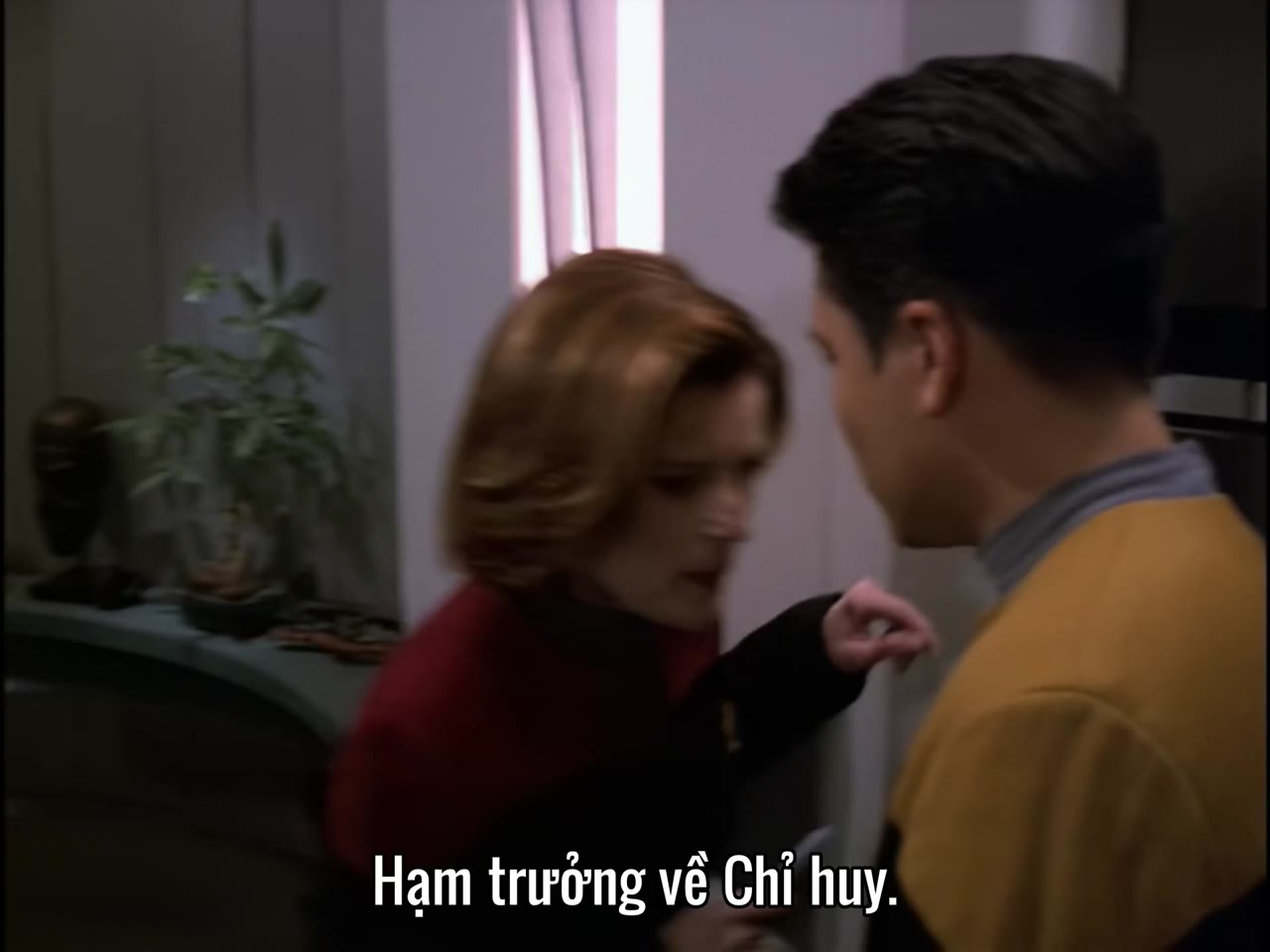 Star Trek: Voyager (Phần 5) tập 17 cảnh 3
