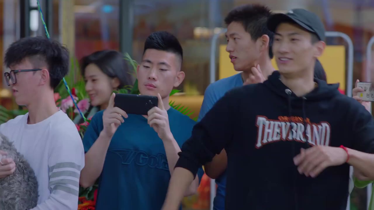 Nhón Chân Để Đến Gần Người tập 6
