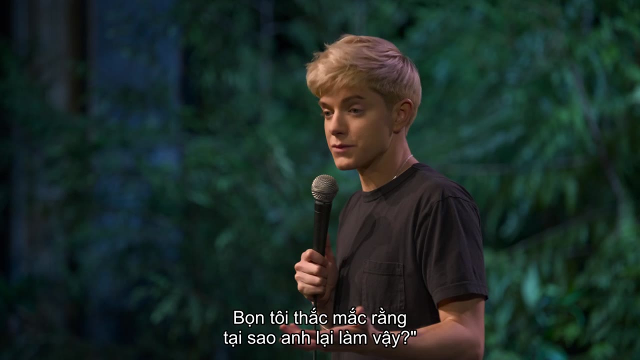 Mae Martin: Nhựa cây tập 1