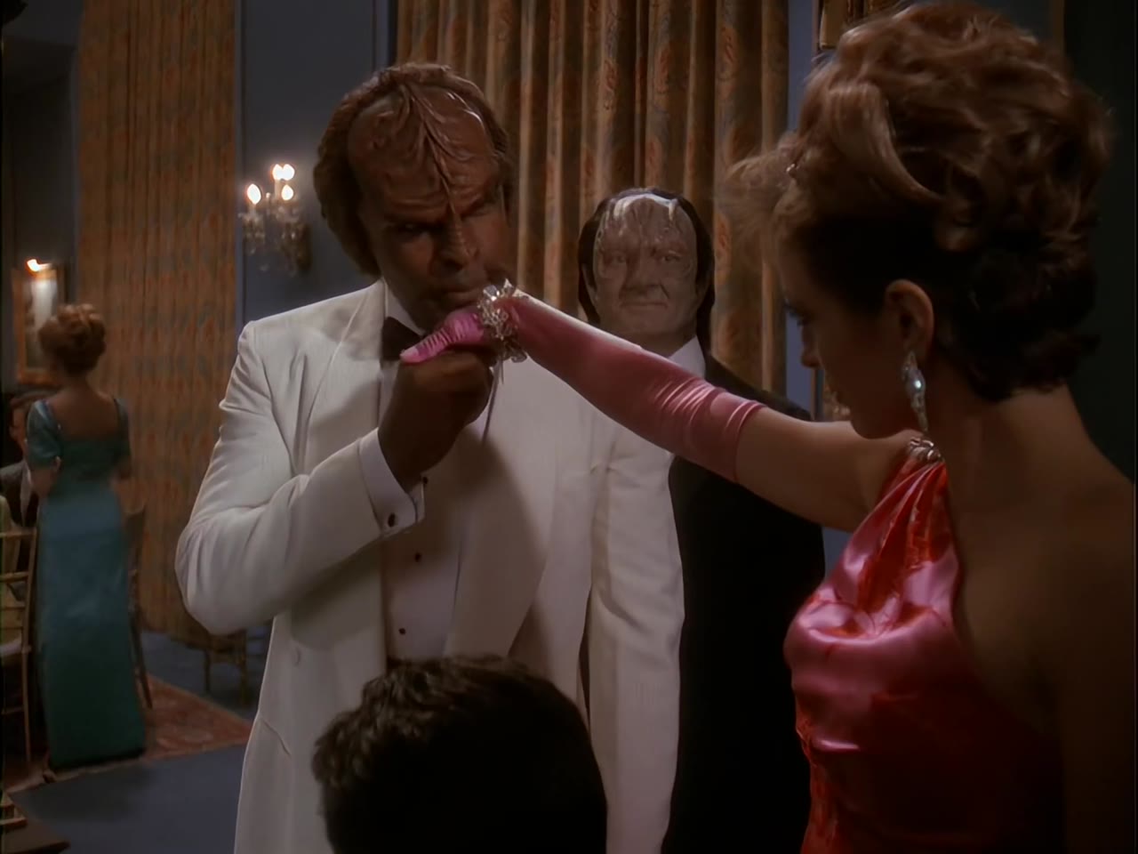 Star Trek: Deep Space Nine (Phần 4) tập 10 cảnh 2