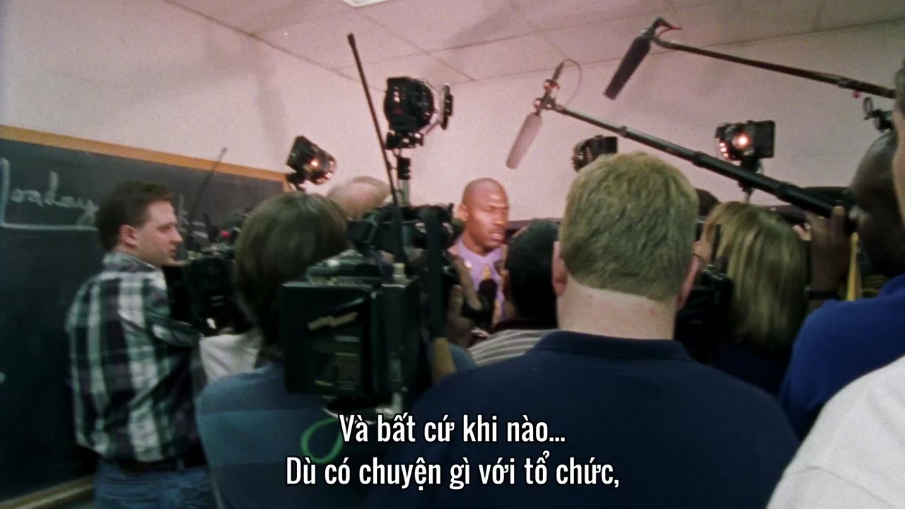 Michael Jordan: Mùa giải cuối cùng tập 3 cảnh 3