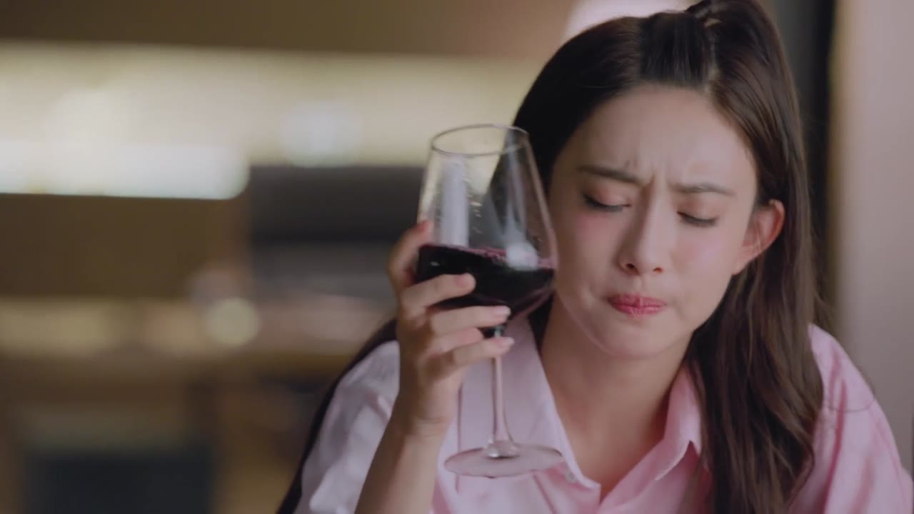 Tôi Không Nghiện Mua Sắm tập 12 cảnh 3