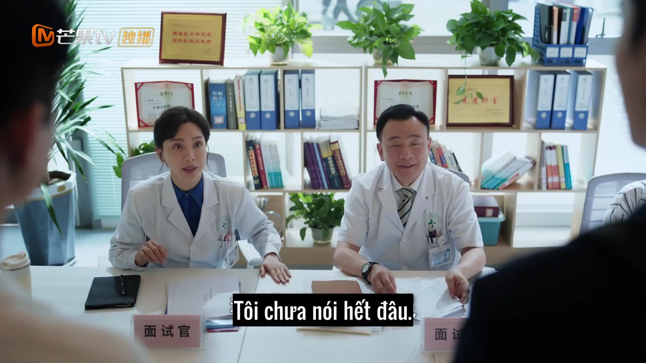 Lâu Đài Màu Trắng tập 1