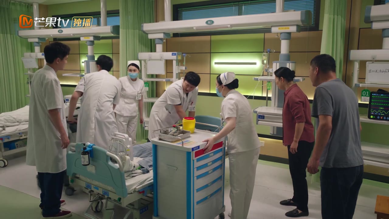 Lâu Đài Màu Trắng tập 2