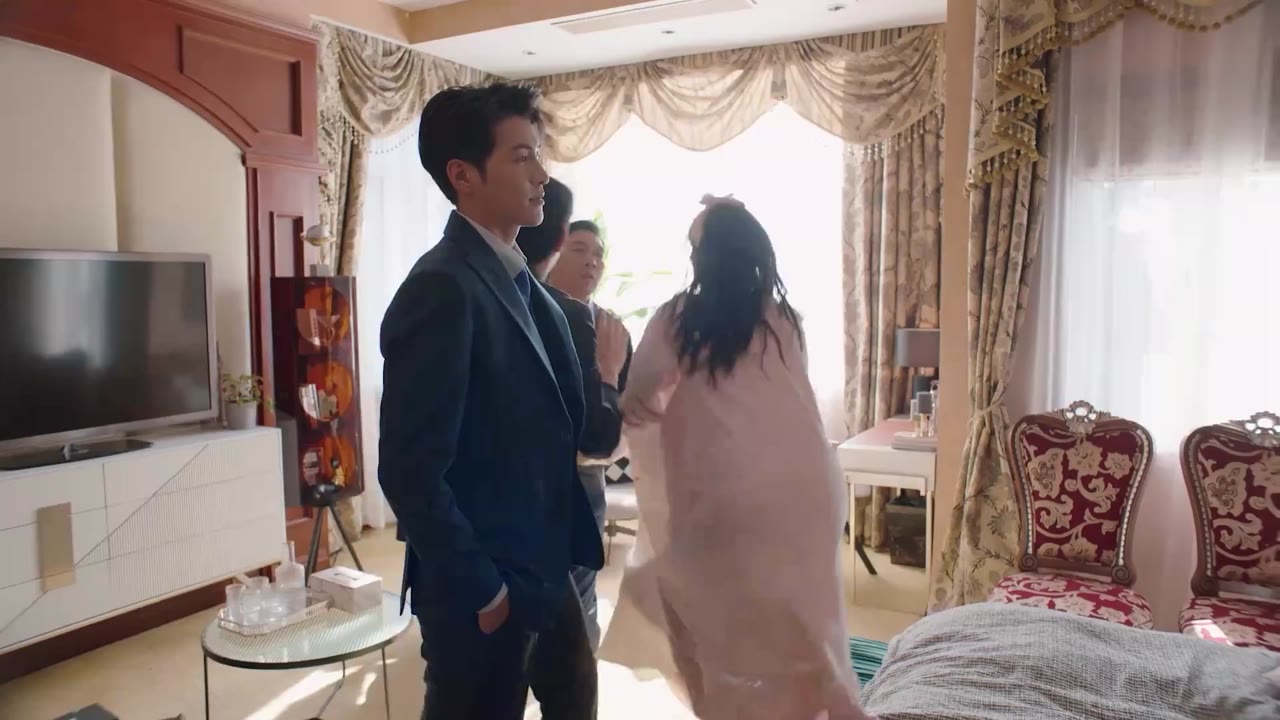 Còn Lâu Mới Thèm Yêu Đương tập 2 cảnh 2