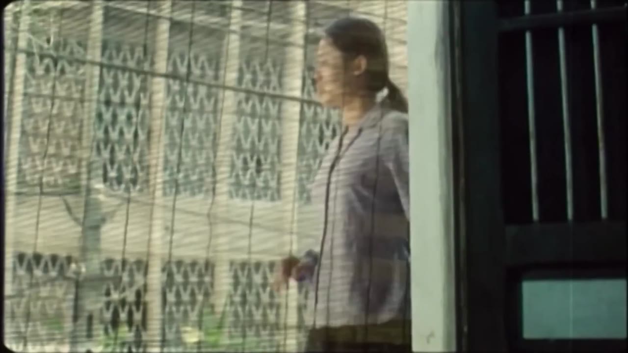 Người Đàn Bà Mộng Du - cảnh 3