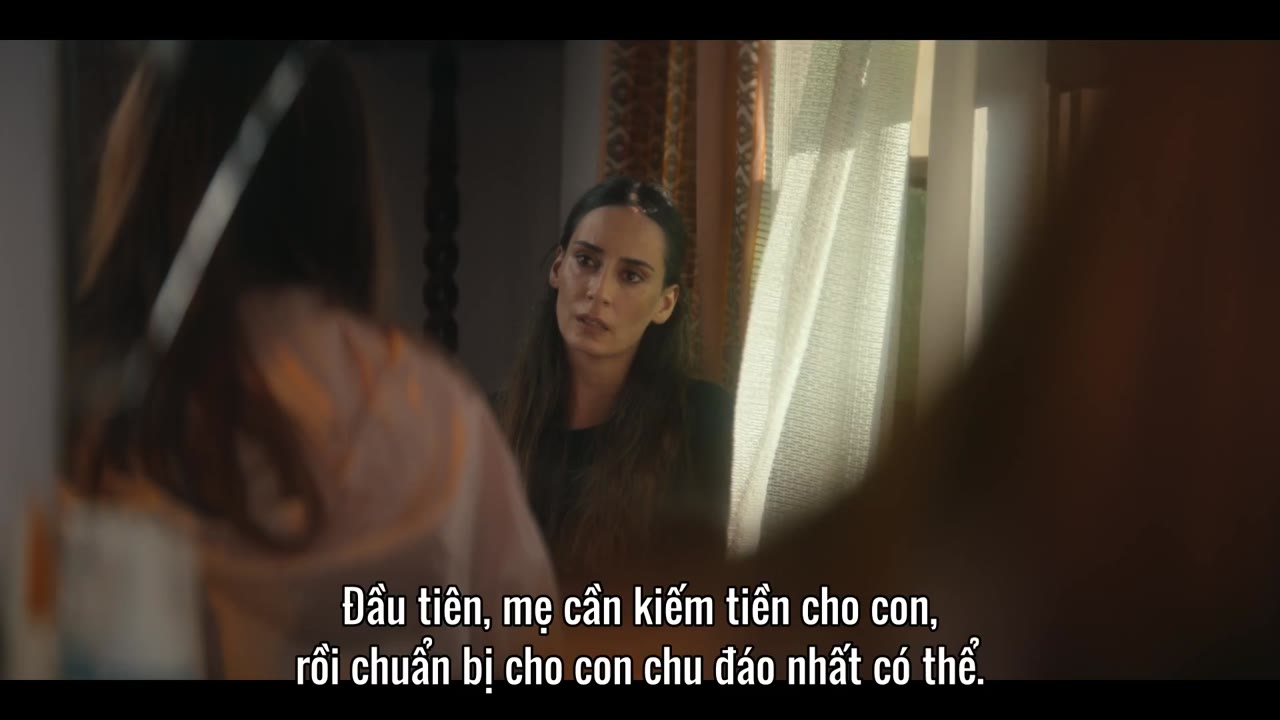 Chúng ta đang chạy trốn ai vậy mẹ? tập 7