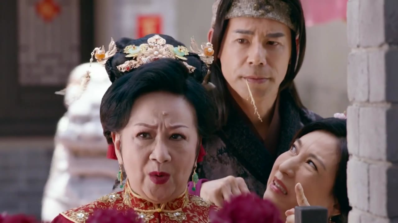Hoàng Kim Vạn Lượng - cảnh 1
