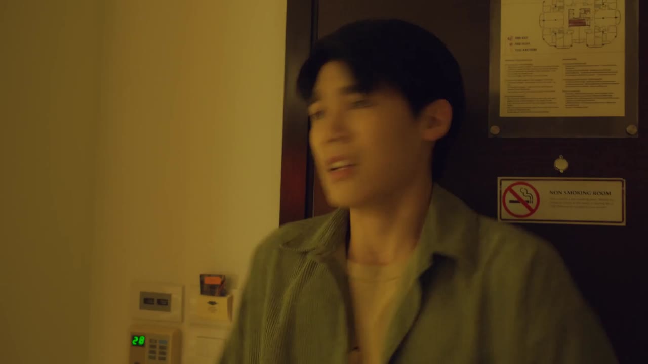 Không Khí Tình Yêu tập 13 cảnh 2
