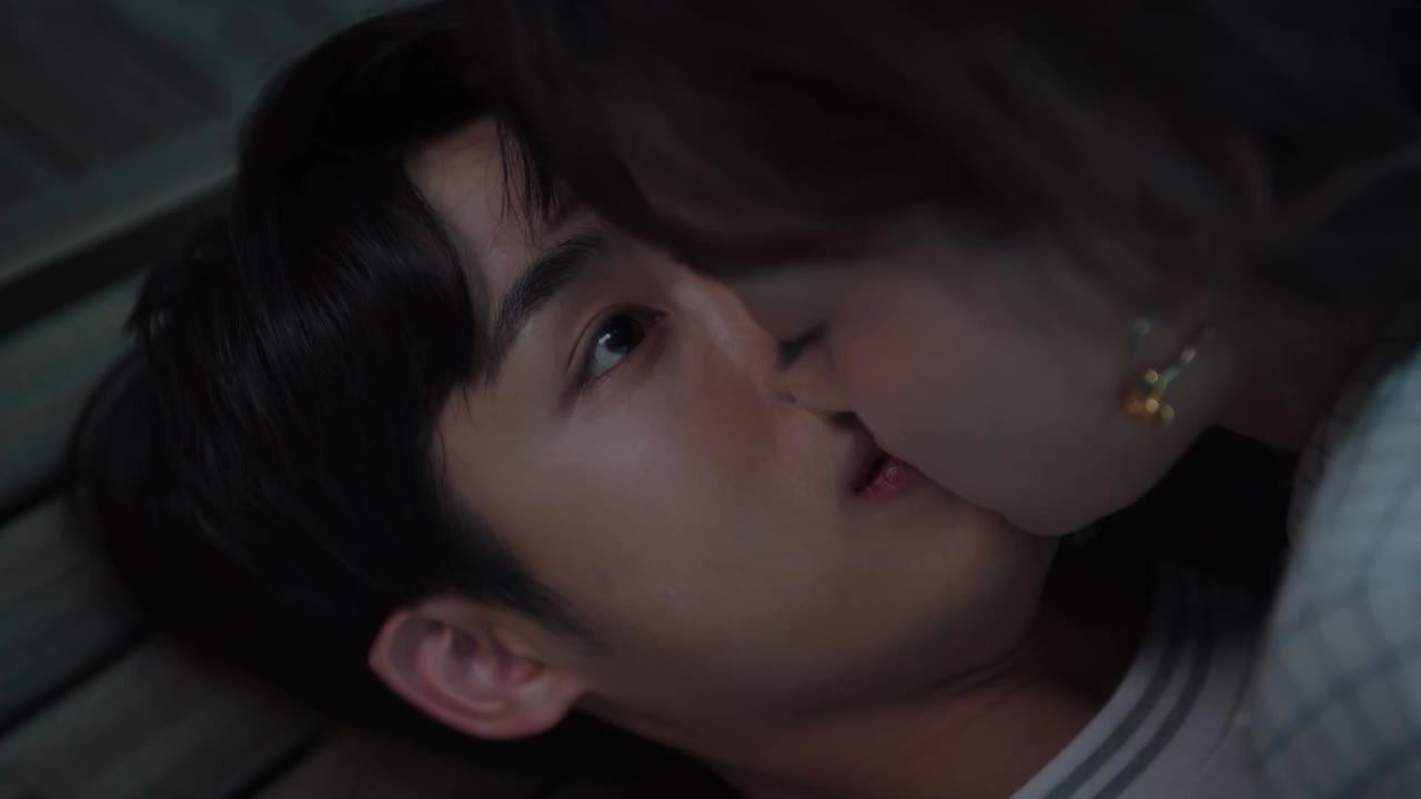 25 Giờ Yêu tập 1 cảnh 3
