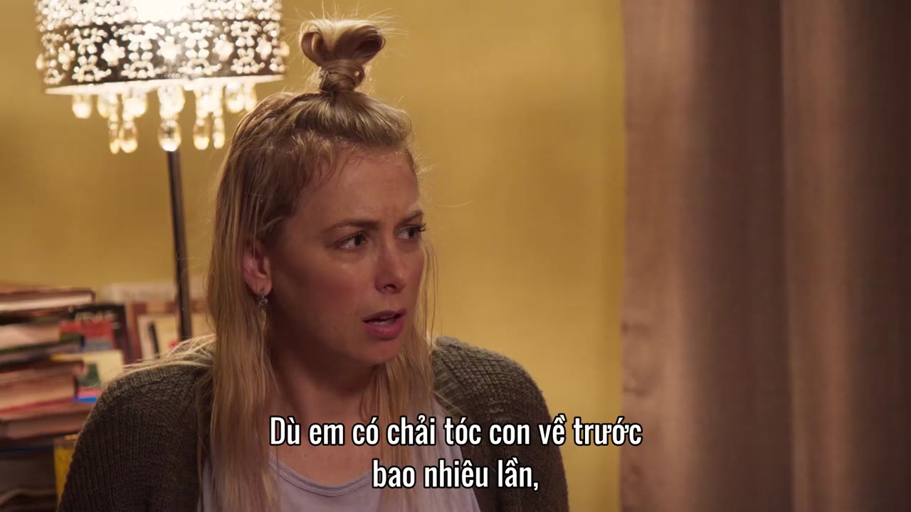 Iliza Shlesinger: Hài kịch ngắn tập 3 cảnh 2