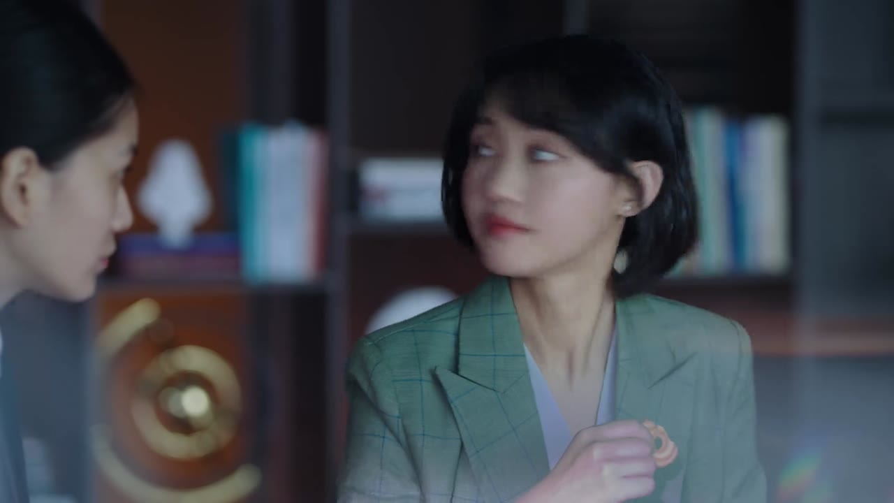 Thành Phố Của Cô Ấy tập 19 cảnh 2