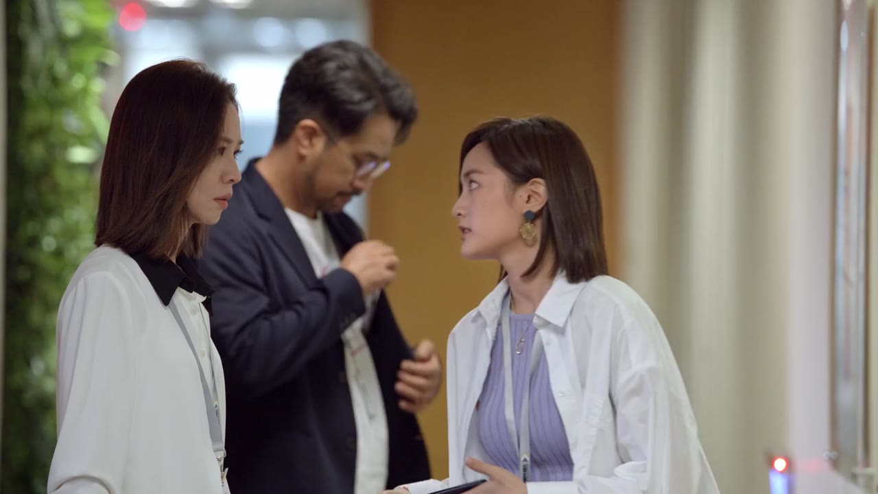 Chính trường nổi sóng tập 4