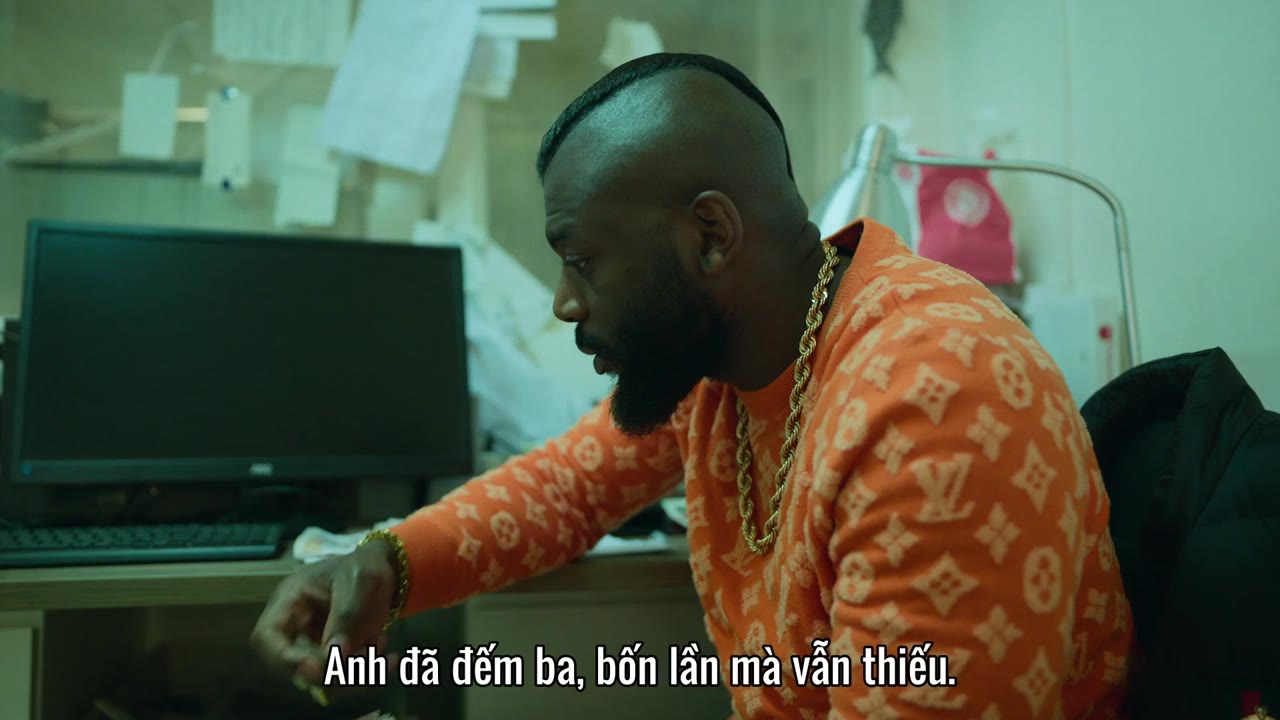 Snabba Cash: Đồng Tiền Phi Pháp (Phần 2) tập 1 cảnh 2