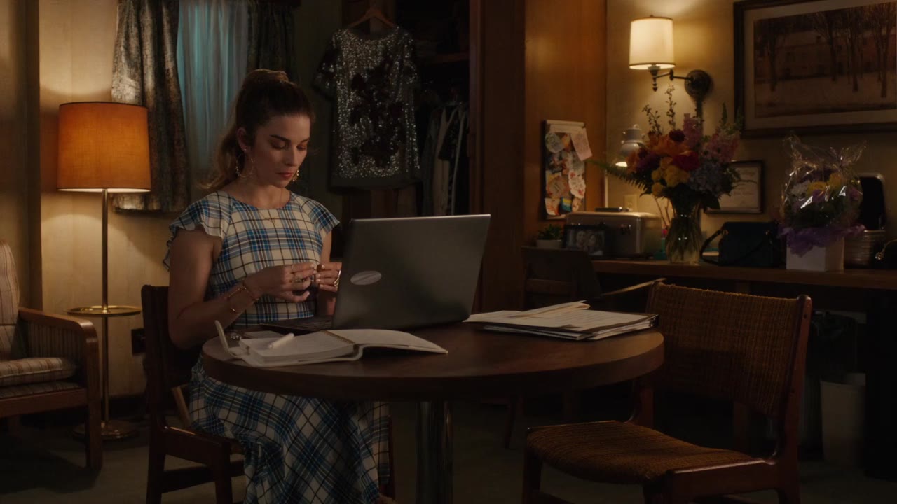 Schitt's Creek (Phần 1) tập 6 cảnh 3