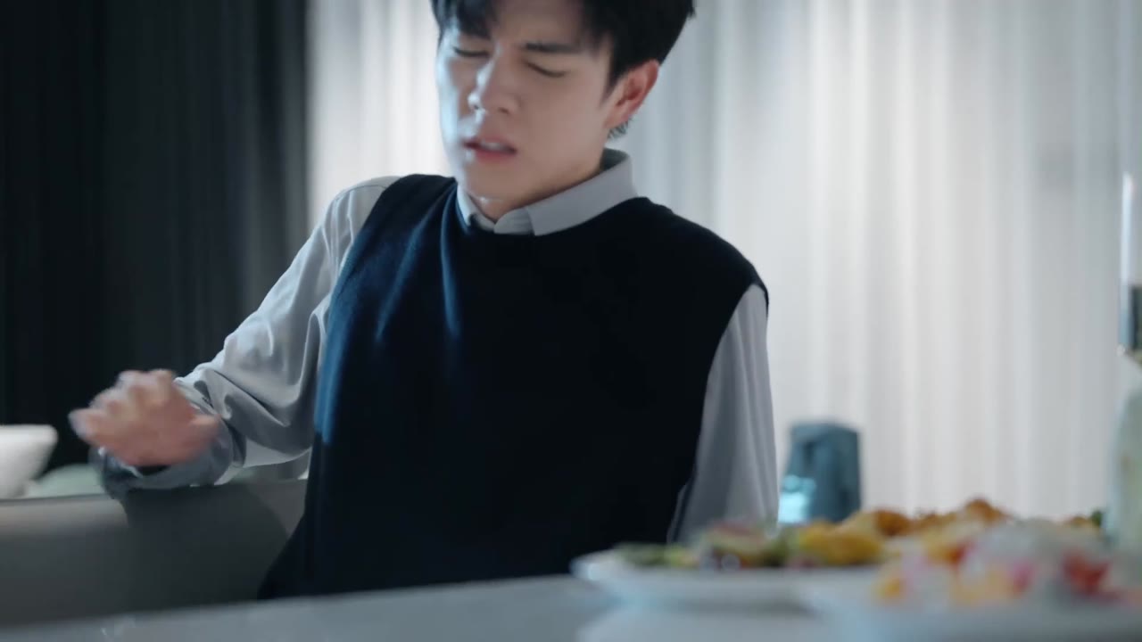 Mau Tái Hôn Đi, Xin Em Đó tập 2 cảnh 3