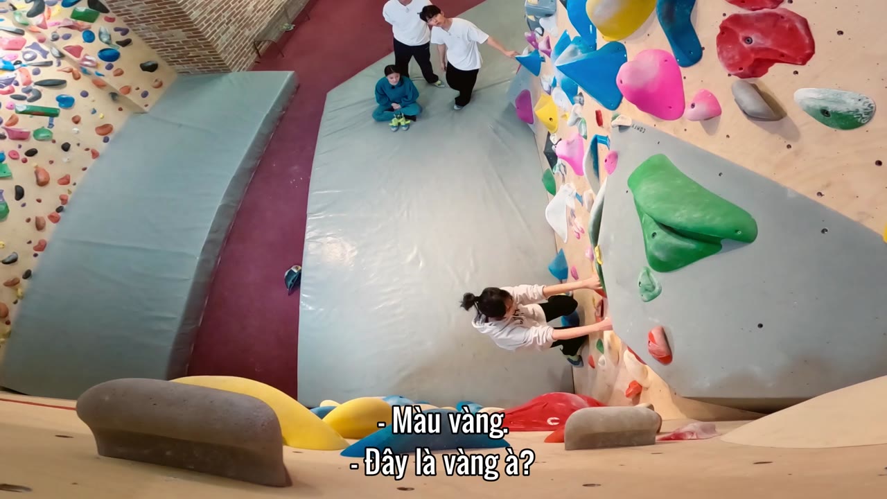Mười chín sang hai mươi tập 11 cảnh 2