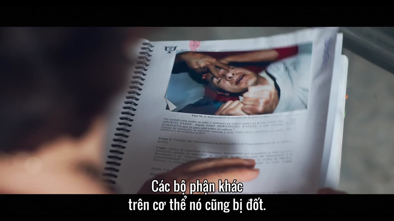 Bê bối bắt cóc: Vụ án Florence Cassez tập 2 cảnh 2