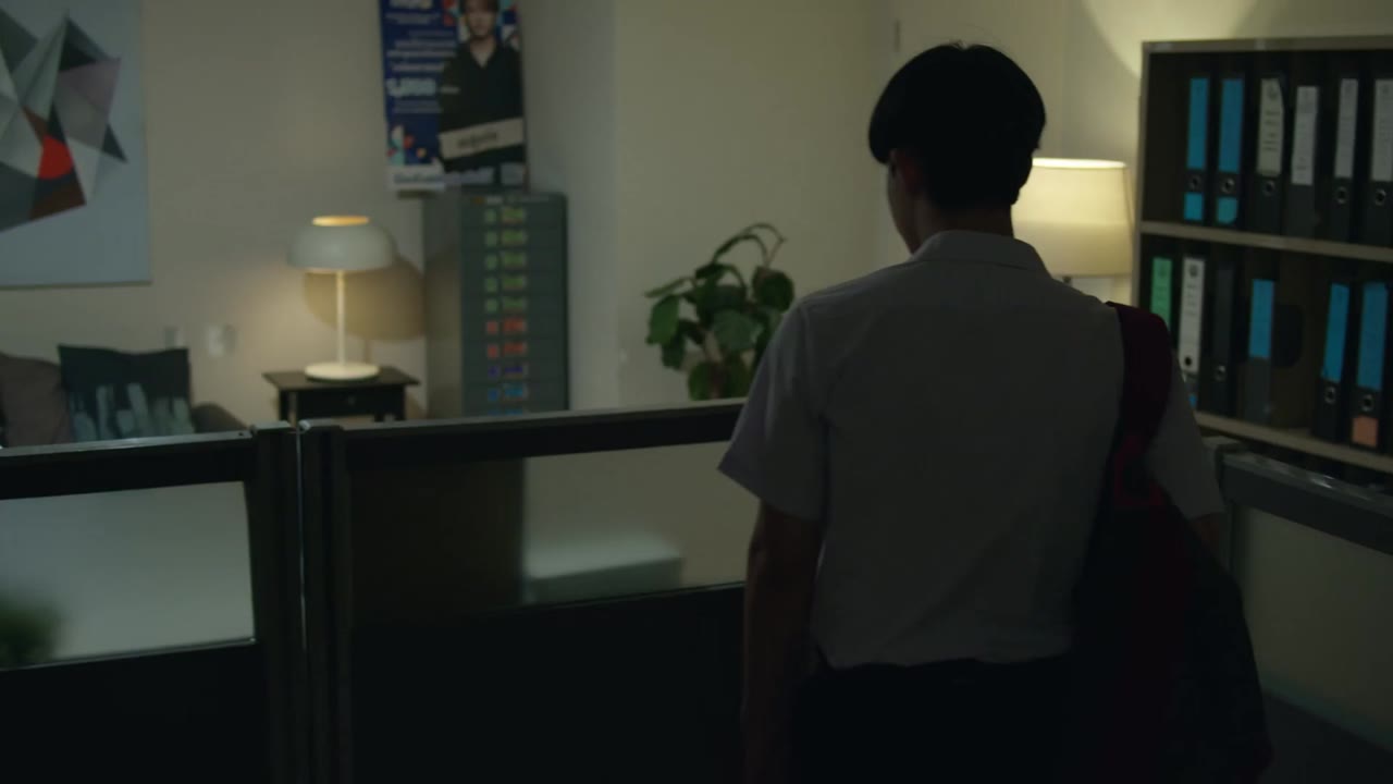 Dead Friend Forever tập 7 cảnh 2