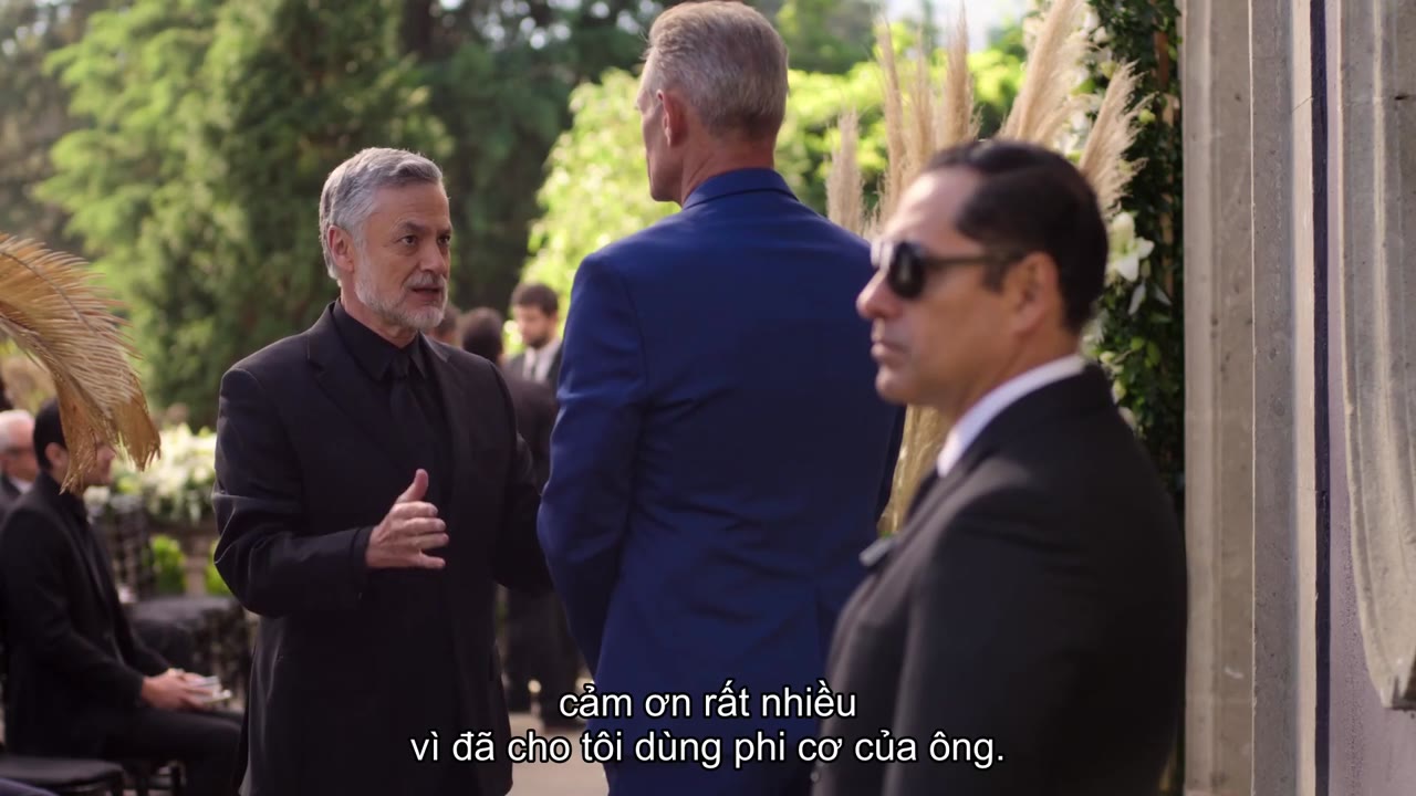 Ngôi nhà hoa: Tang lễ tập 1 cảnh 2