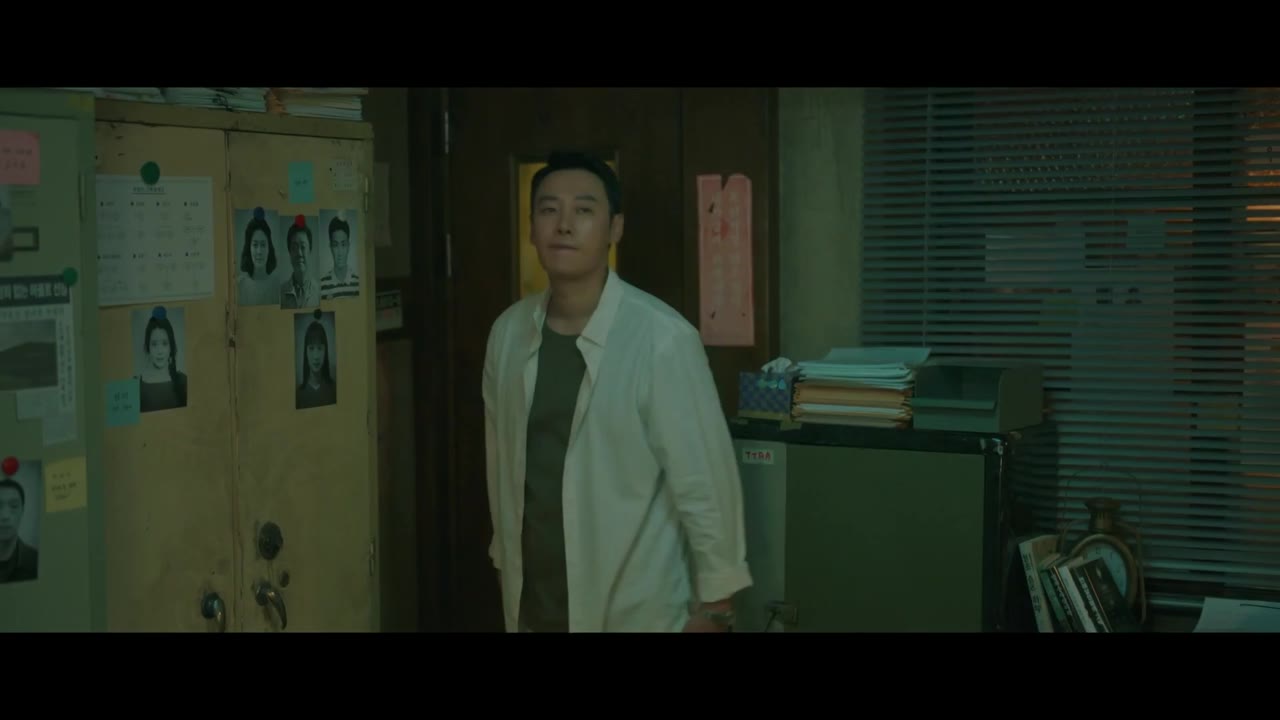Người Lạ Hoàn Hảo tập 2 cảnh 2