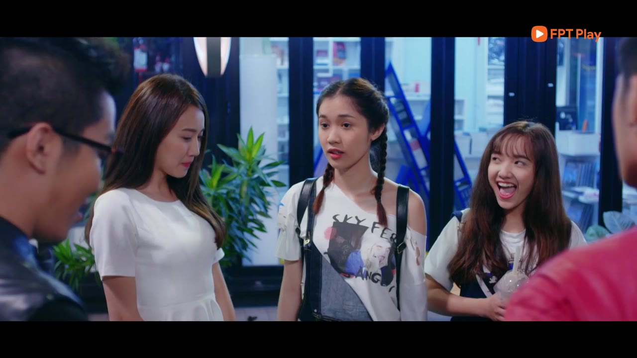 Hạ Cuối Tình Đầu tập 1 cảnh 2