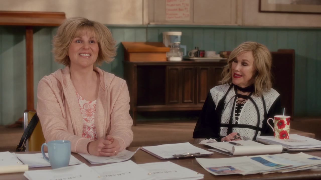 Schitt's Creek (Phần 5) tập 8 cảnh 2