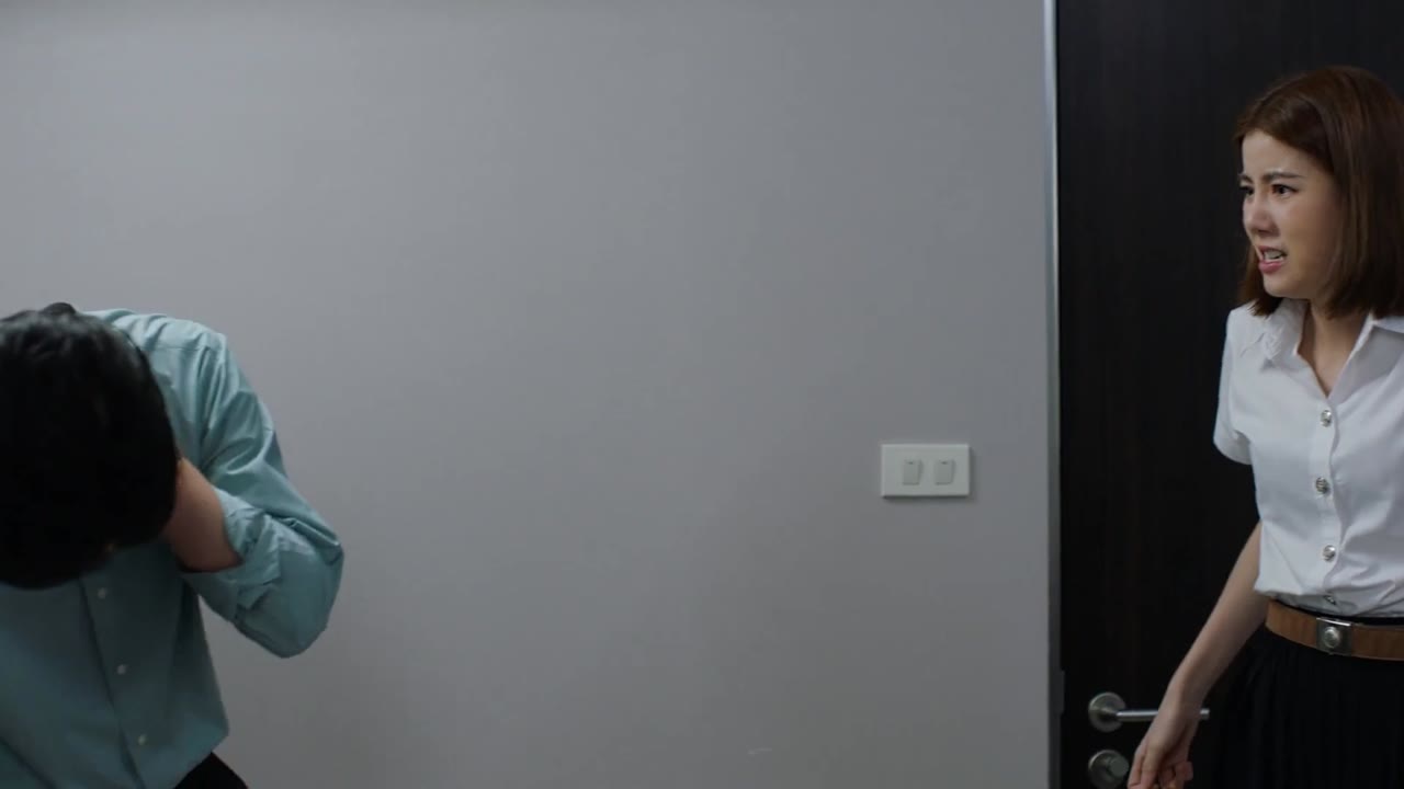 Đêm Đổi Đời tập 12 cảnh 2