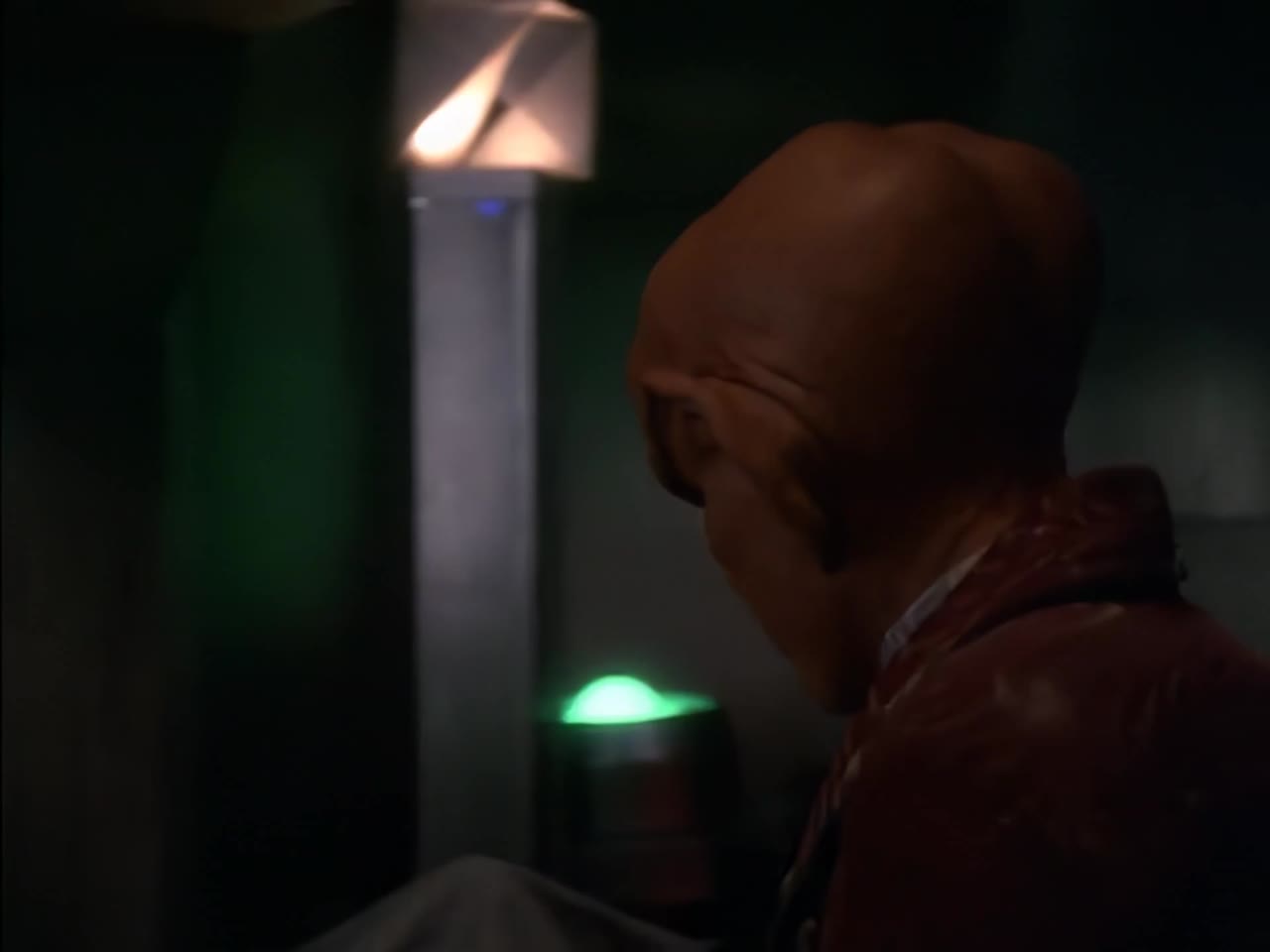 Star Trek: Deep Space Nine (Phần 7) tập 8 cảnh 3