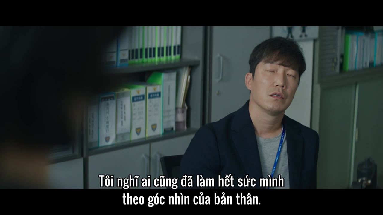 Nụ Hôn Siren - cảnh 2