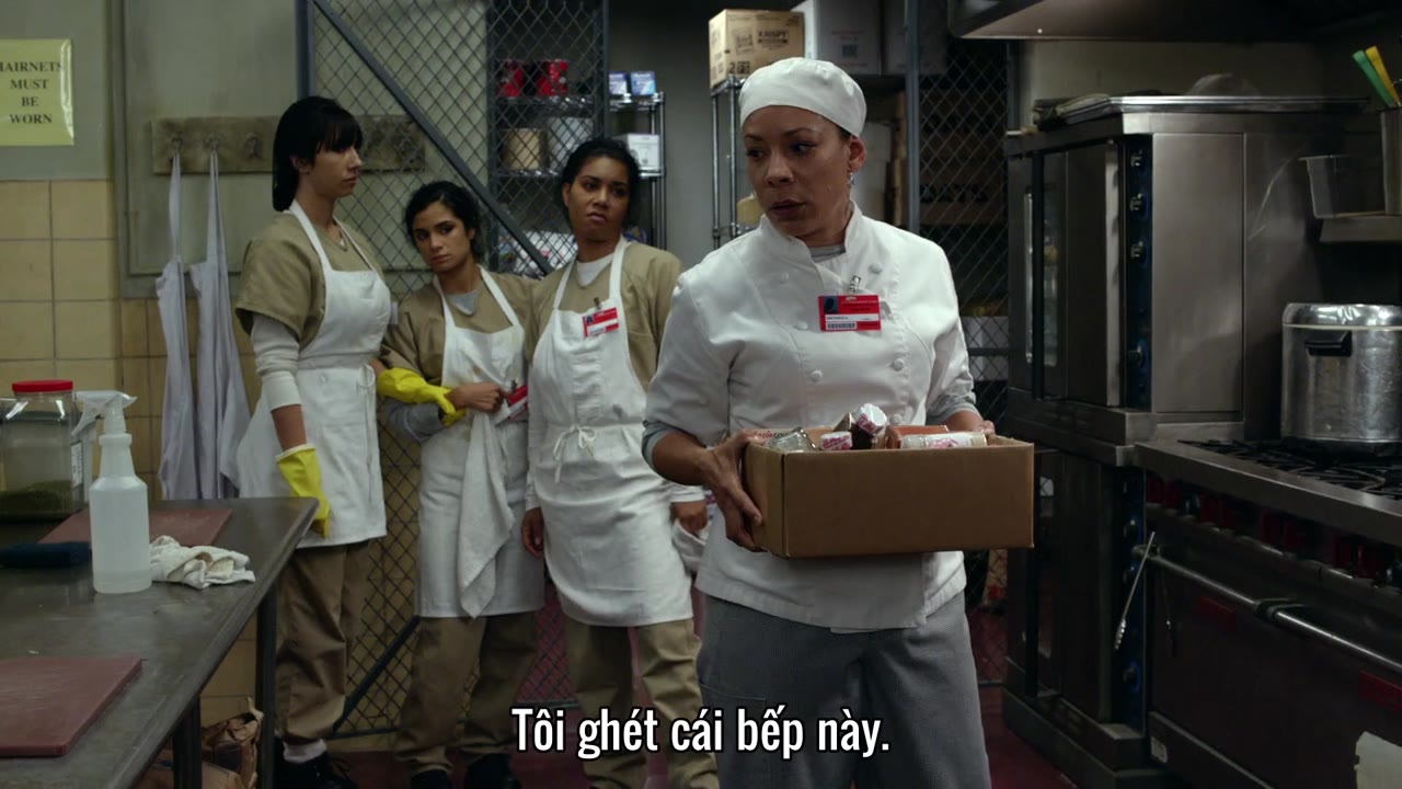 Trại Giam Kiểu Mỹ (Phần 2) tập 9 cảnh 3