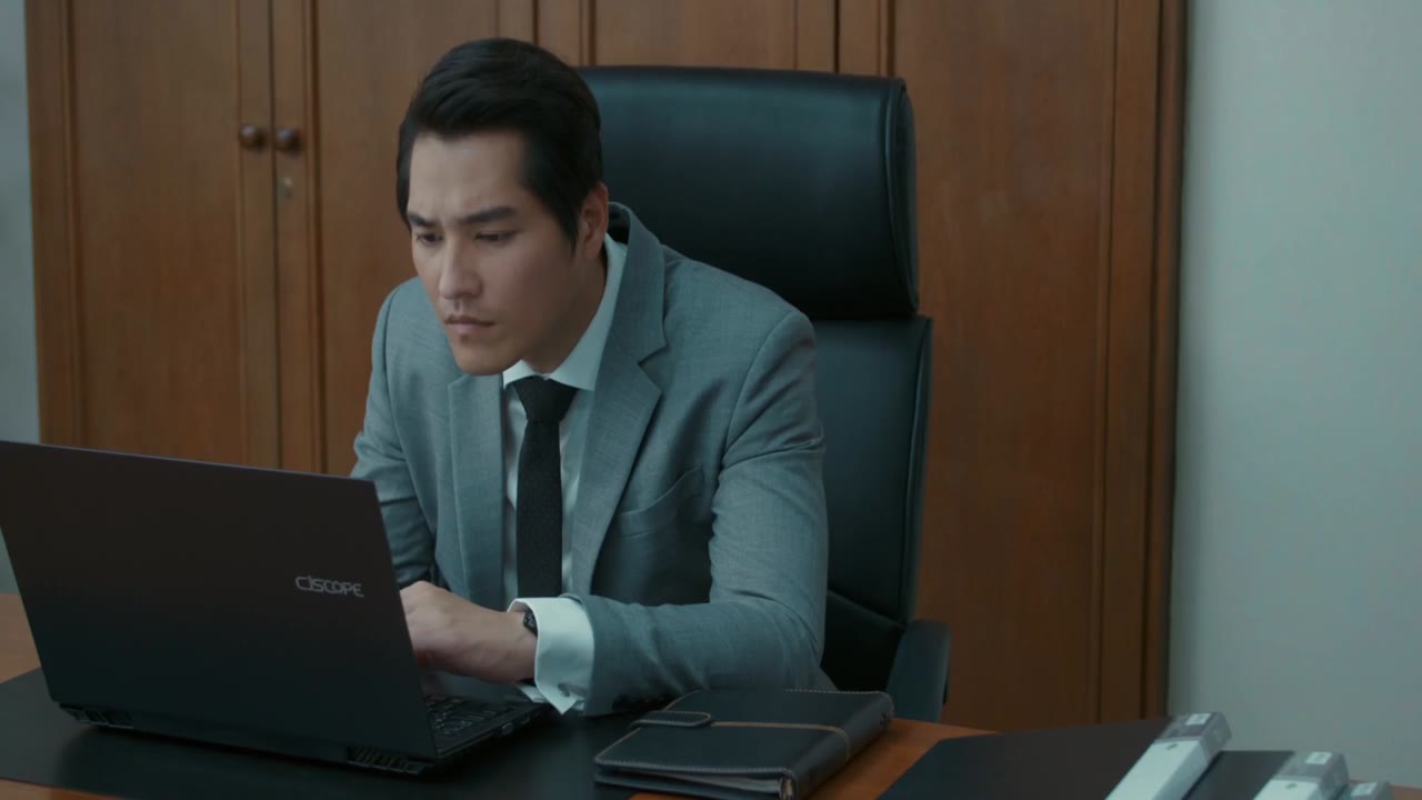 Ông Trùm Tài Chính tập 13