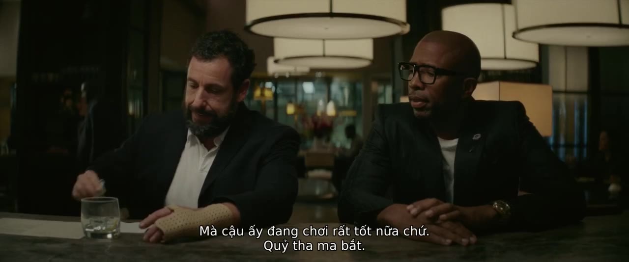 HUSTLE: Cuộc đua NBA - cảnh 3