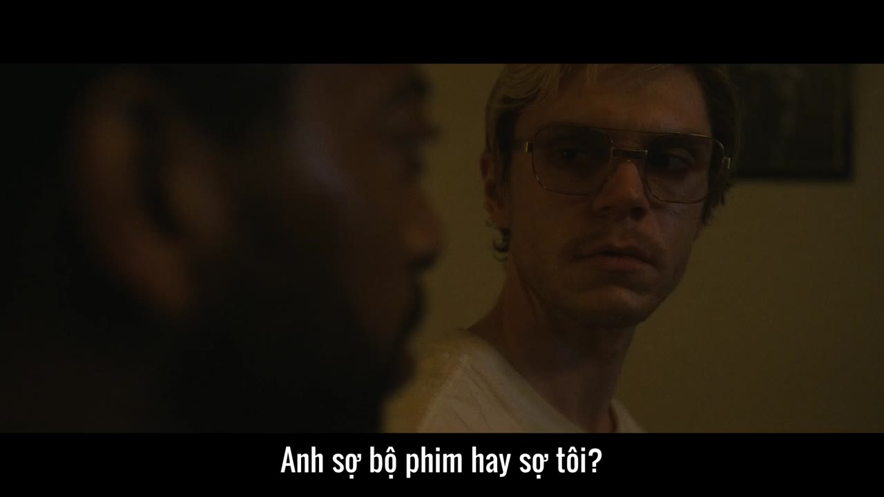 Đối thoại với kẻ sát nhân: Jeffrey Dahmer tập 1 cảnh 2