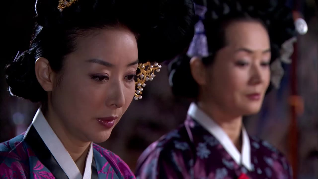 Nàng Hwang Jin Yi tập 14