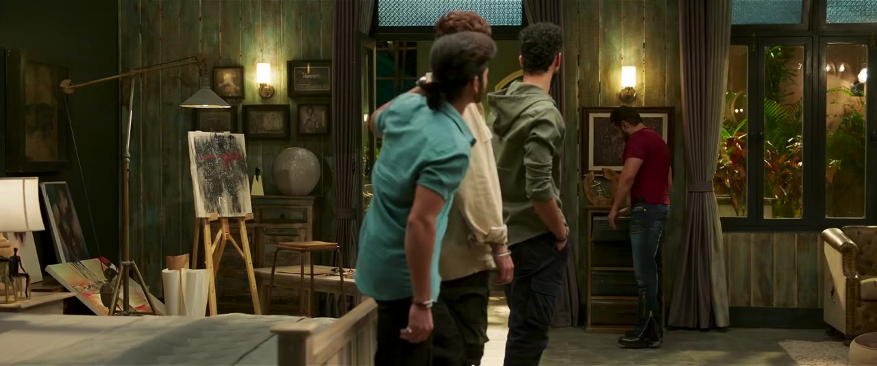 Kisi Ka Bhai Kisi Ki Jaan tập 1 cảnh 3