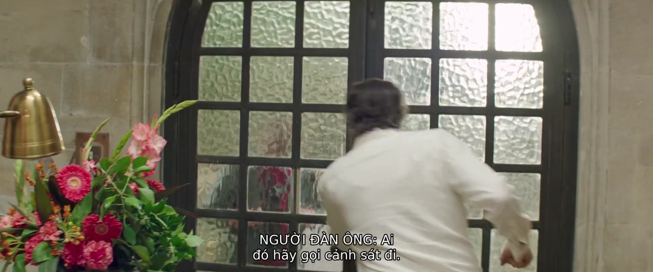 Thám tử Mindhorn tập 1 cảnh 2