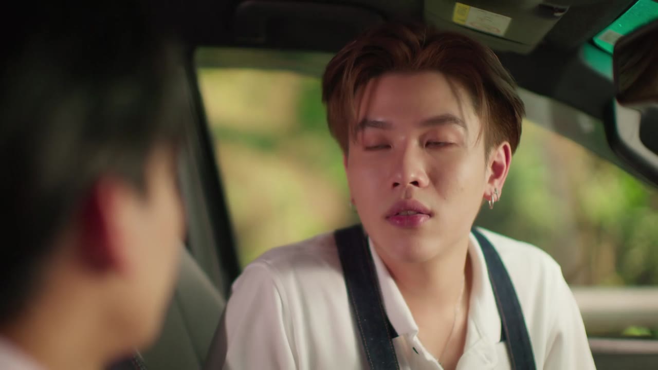 Love in Translation tập 5 cảnh 3
