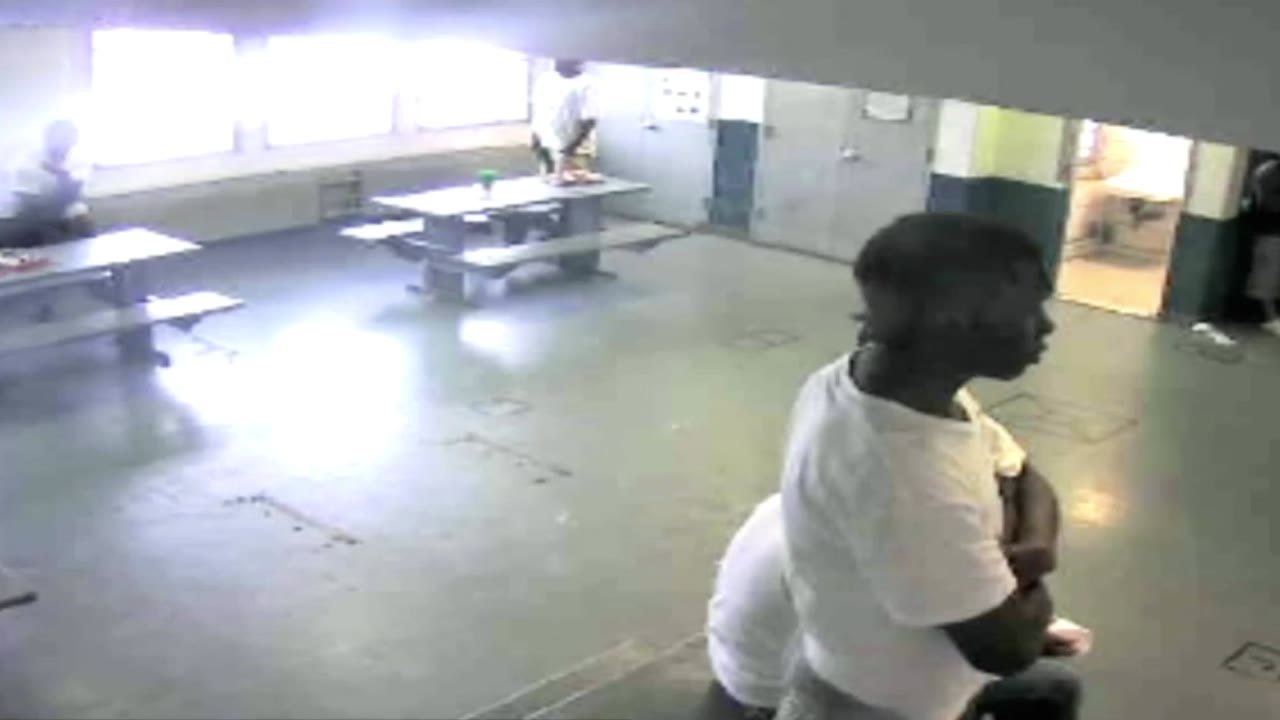 Thời gian: Chuyện về Kalief Browder tập 2