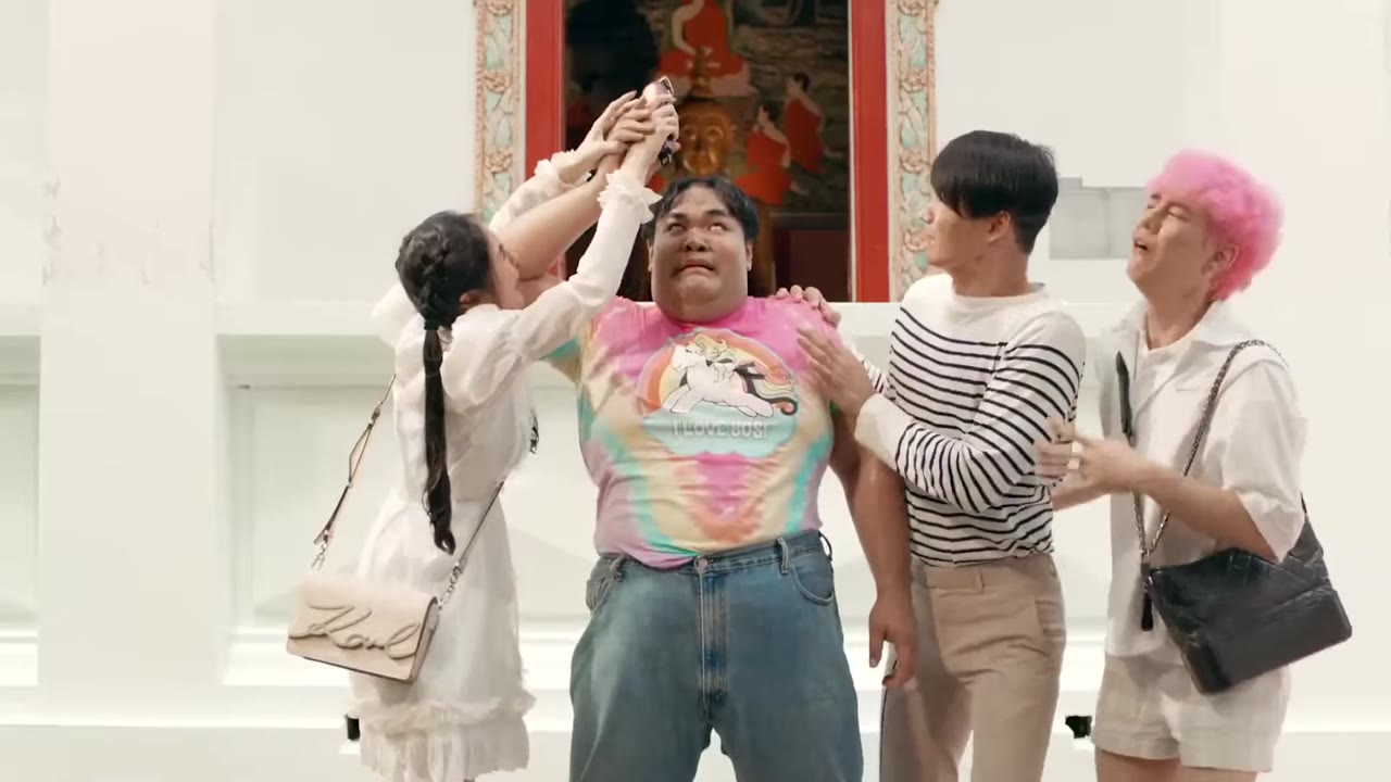 Yểu điệu thục nam và ngôi sao giả mạo tập 1