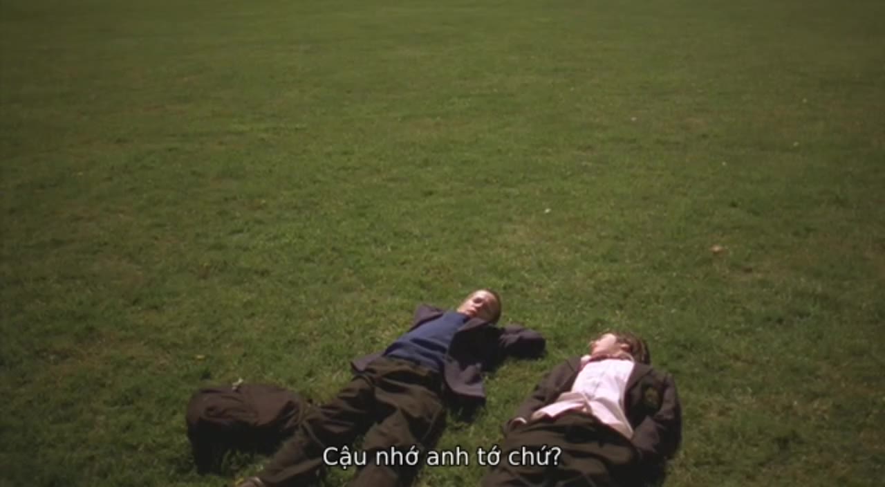 Ra Tù tập 1 cảnh 2