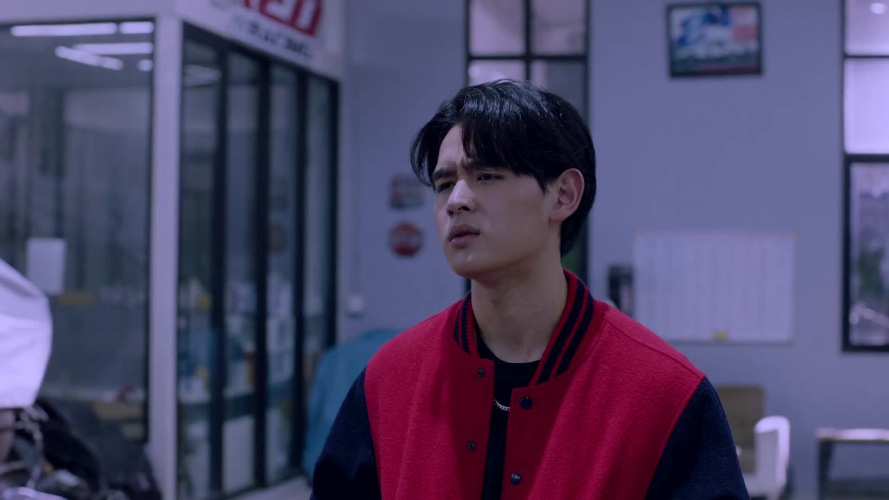 Pit Babe The Series tập 3 cảnh 2
