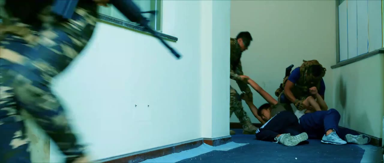 Mất kiểm soát tập 1 cảnh 2