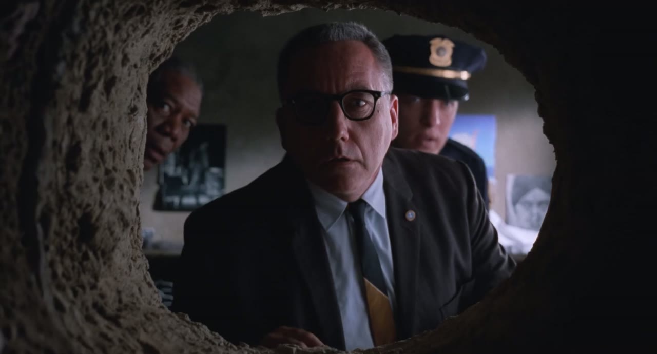 Nhà tù Shawshank tập 1 cảnh 3