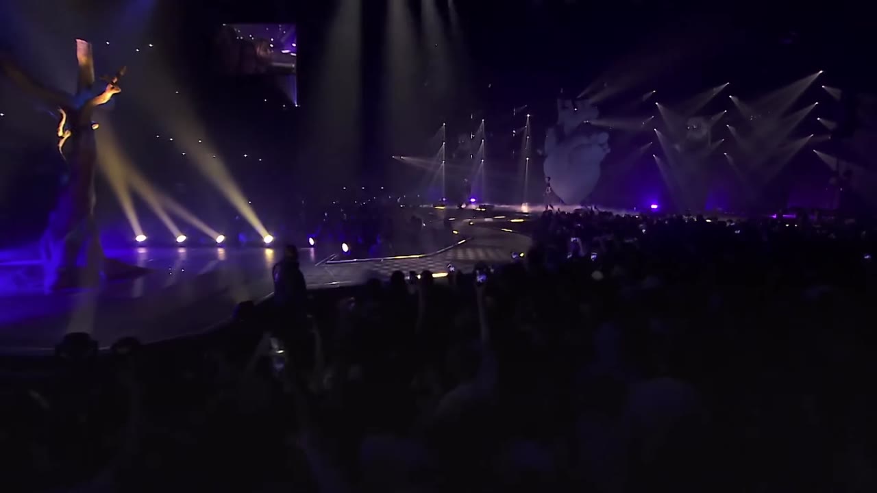PNL - Dans la légende tour tập 1