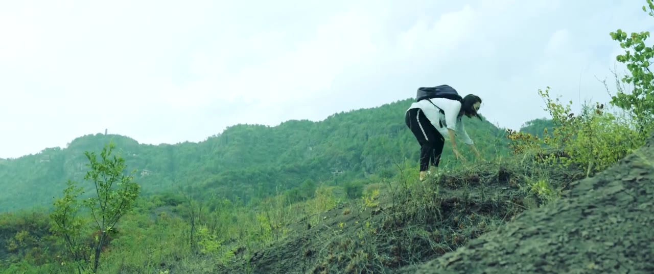 Người phụ nữ hoang dã tập 1