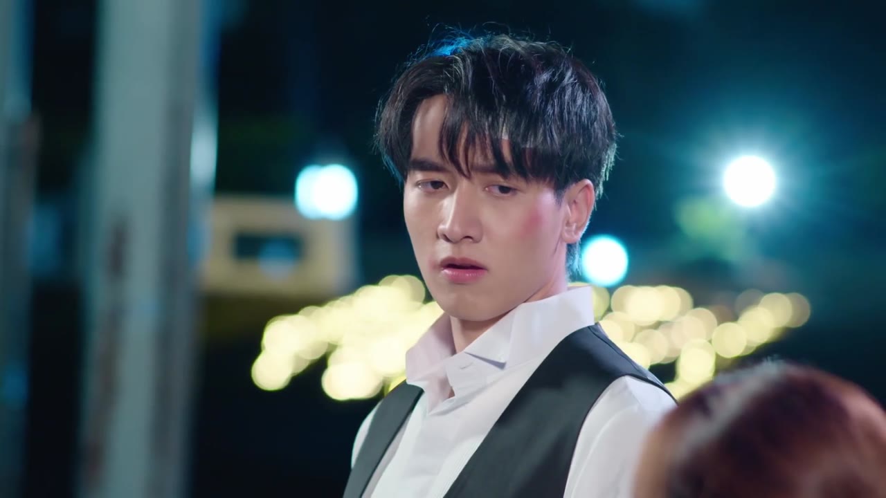 Money, My Love tập 1 cảnh 2
