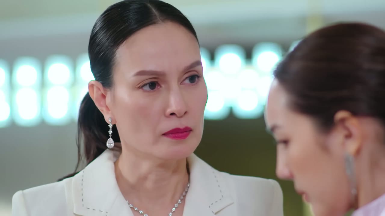 Money, My Love tập 5 cảnh 3