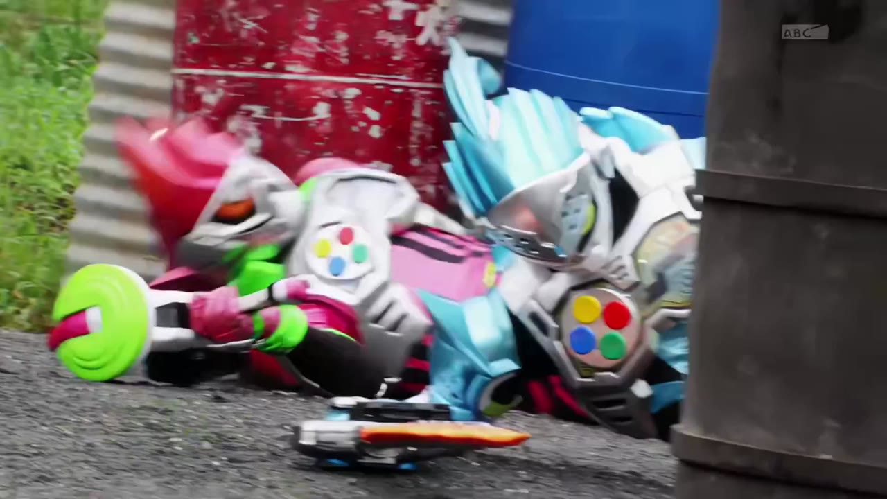 Siêu Nhân Ex-Aid tập 3 cảnh 3