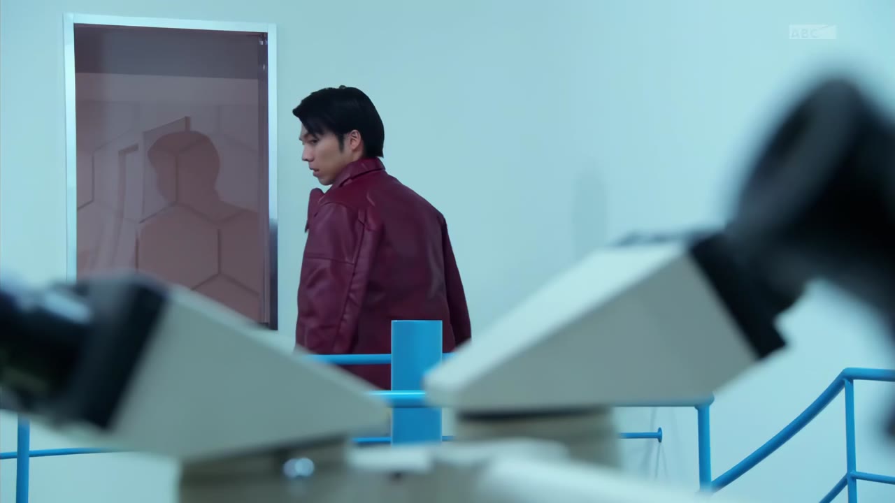 Siêu Nhân Ex-Aid tập 7 cảnh 2